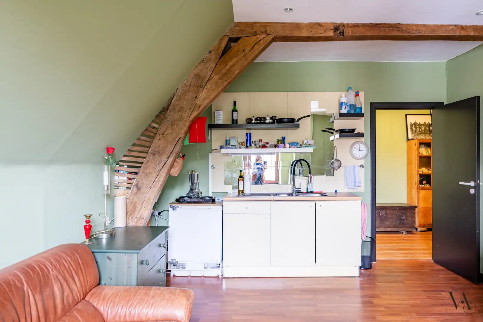 Karaktervol herenhuis met uitzonderlijk grote stadstuin in centrum Leuven foto 18