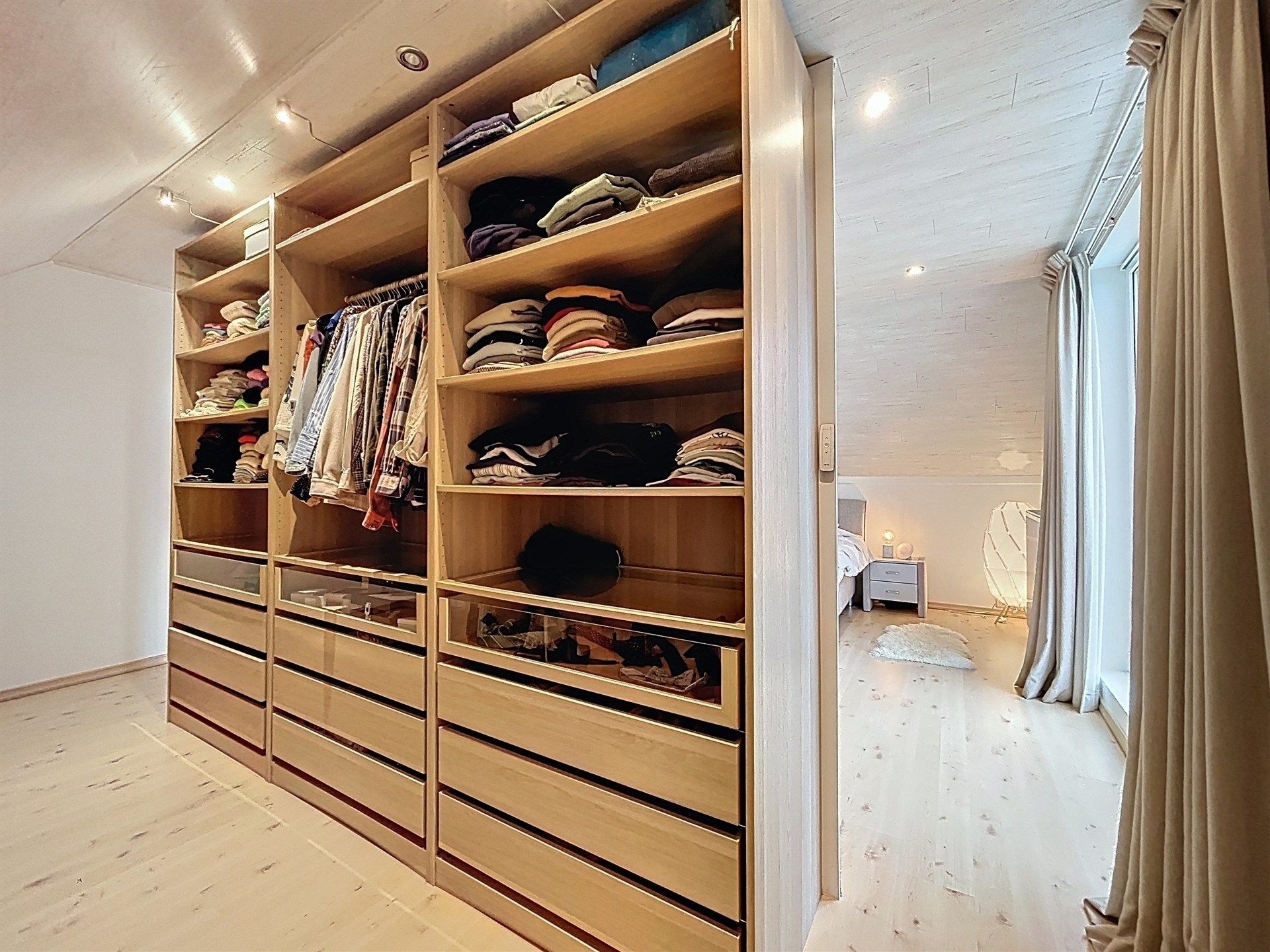 Open bebouwing met 4 slaapkamers op 3550m² foto 18