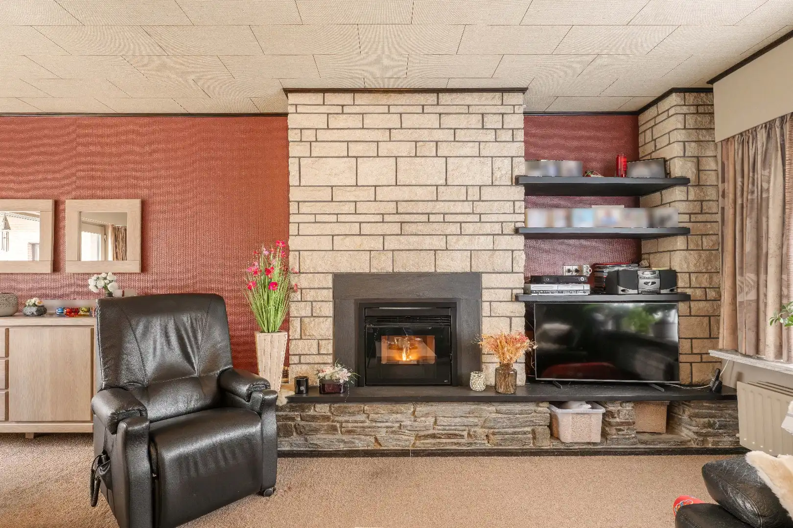 ALLEENSTAANDE WONING OP 1.009 m² MET 3 SLPKS EN TUIN  foto 7