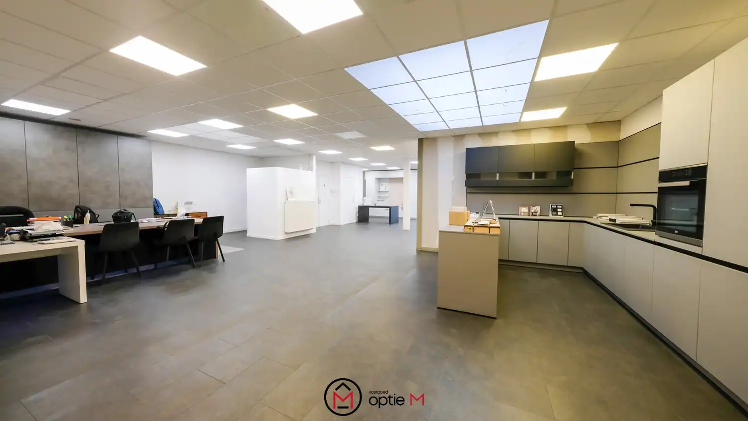 Polyvalente showroom met magazijn te Huur in Paal (Beringen) foto 12