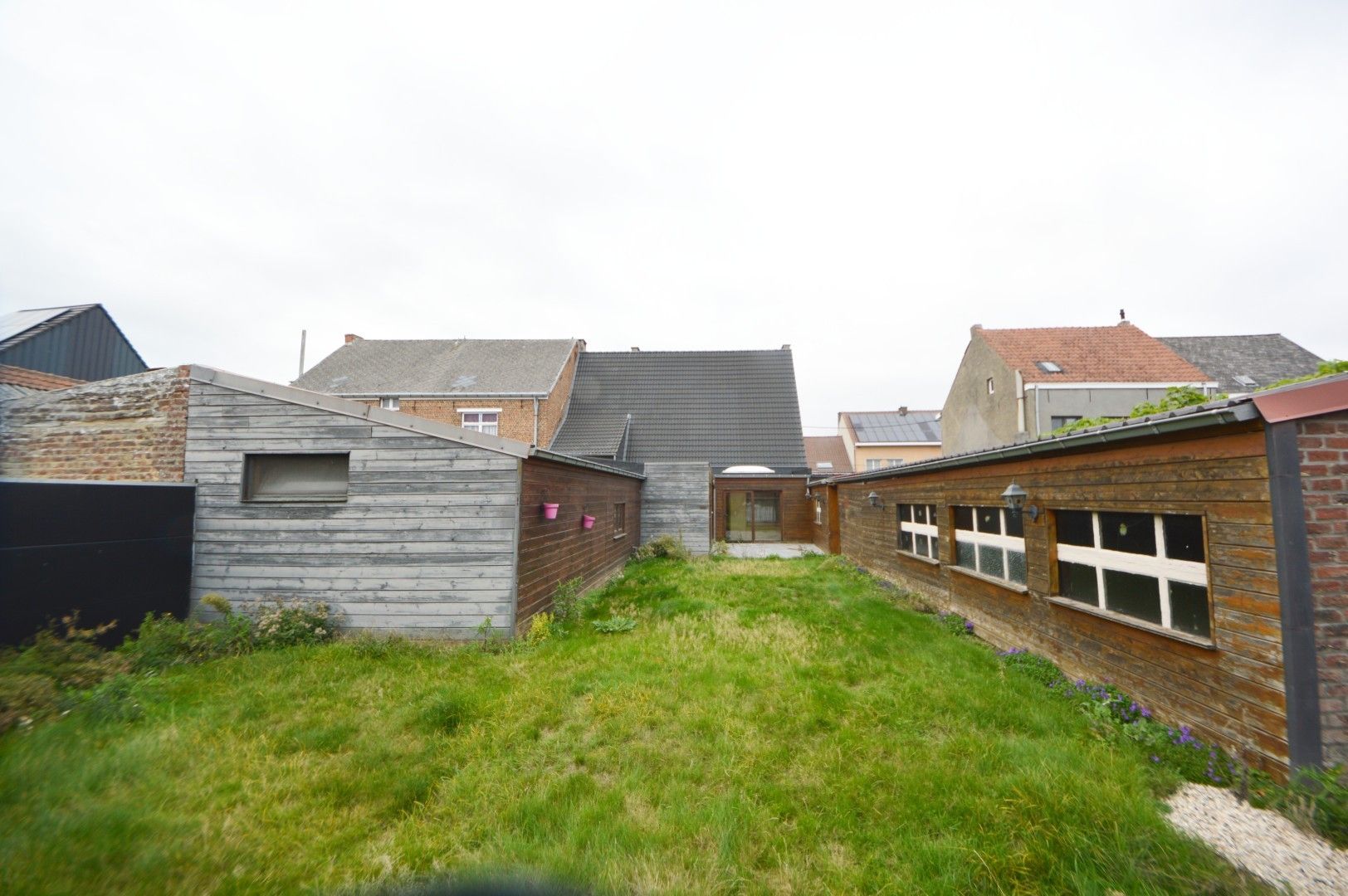 Ruime gezinswoning met bijgebouw en tuin – ideaal voor zelfstandige! foto 11