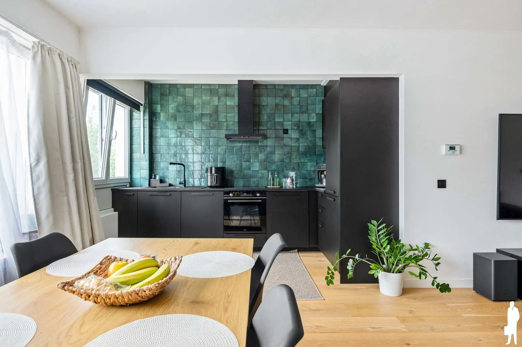 Luxueus gerenoveerd app. met 2 ruime slpks in de Elsdonkwijk foto 4