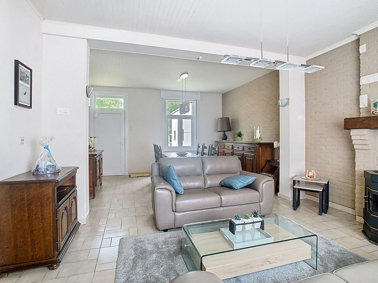 Instapklare alleenstaande woning met 3 SLPK, tuin én garage! foto 4