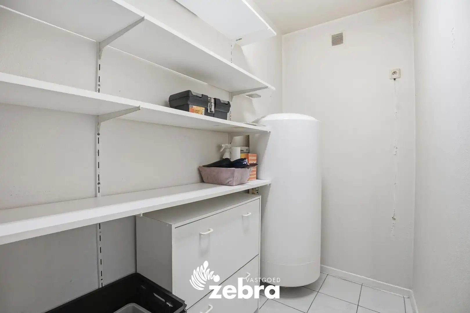 Instapklaar gelijkvloers appartement met tuin van 116 m² en garage! foto 8