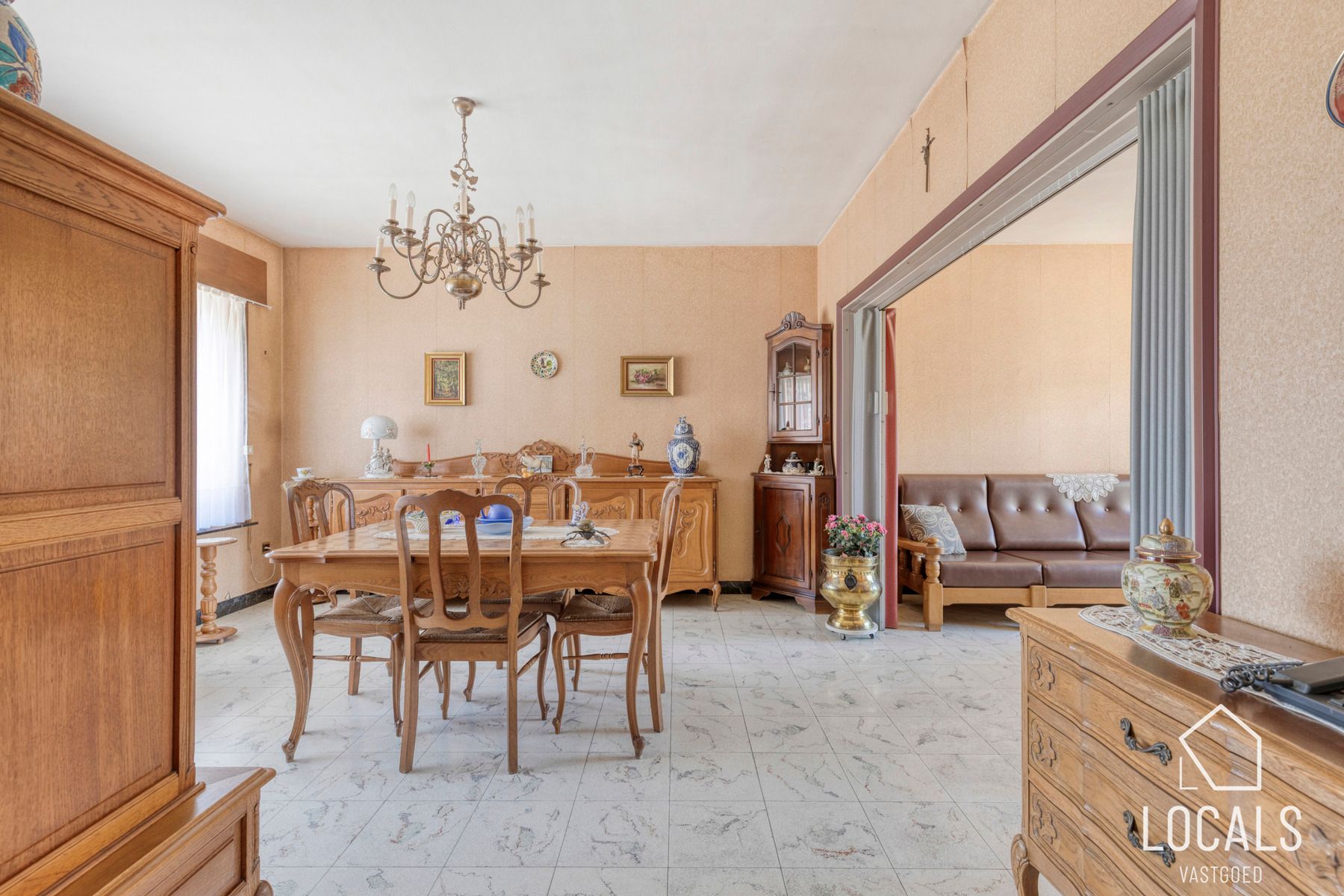Woning met veel potentieel - tuin en grote zolder foto 6