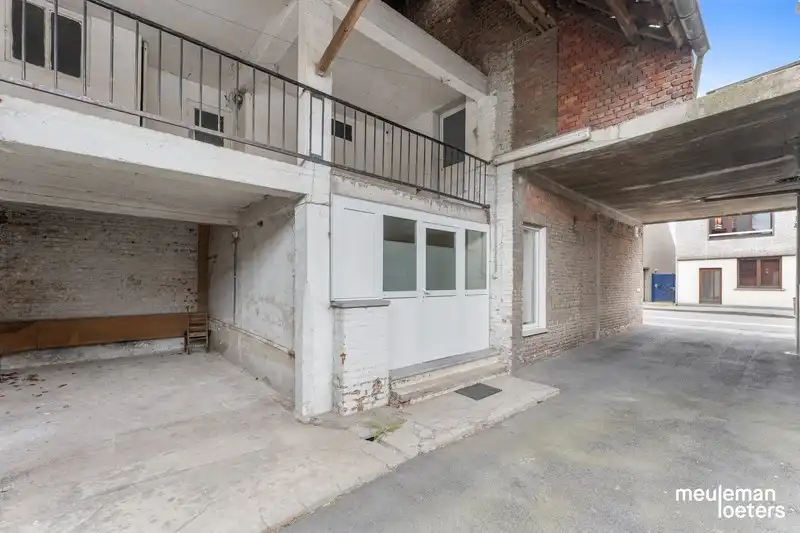 Te renoveren gezinswoning in centrum foto 7