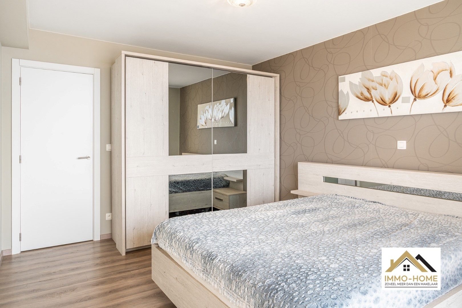 Prachtig hoekappartement met frontaal zeezicht foto 15
