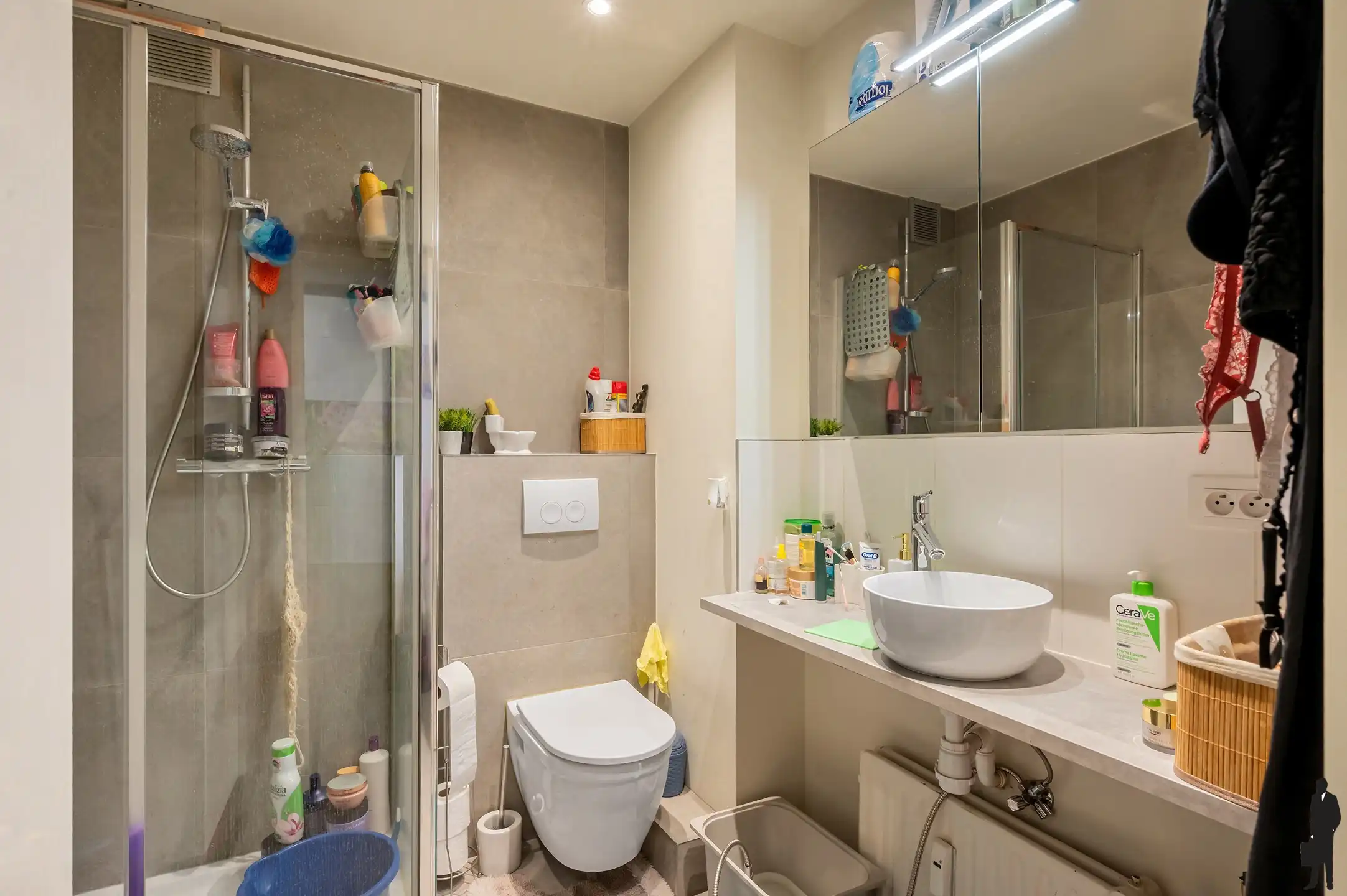 Studio met zicht op Theaterplein foto 11