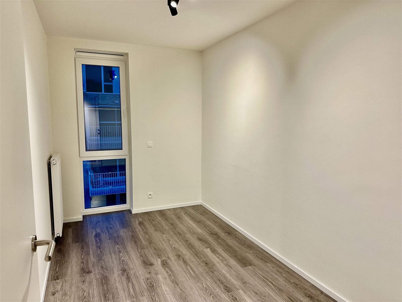 App met 2 slpk en ondergrondse  parkeerplaats foto 3