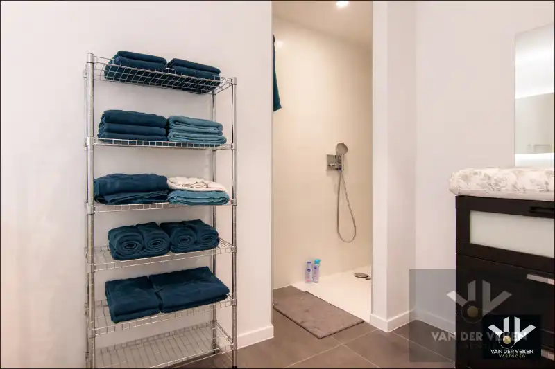 RECENT, KNAP AFGEWERKT APP ZUIDZICHT IV foto 18