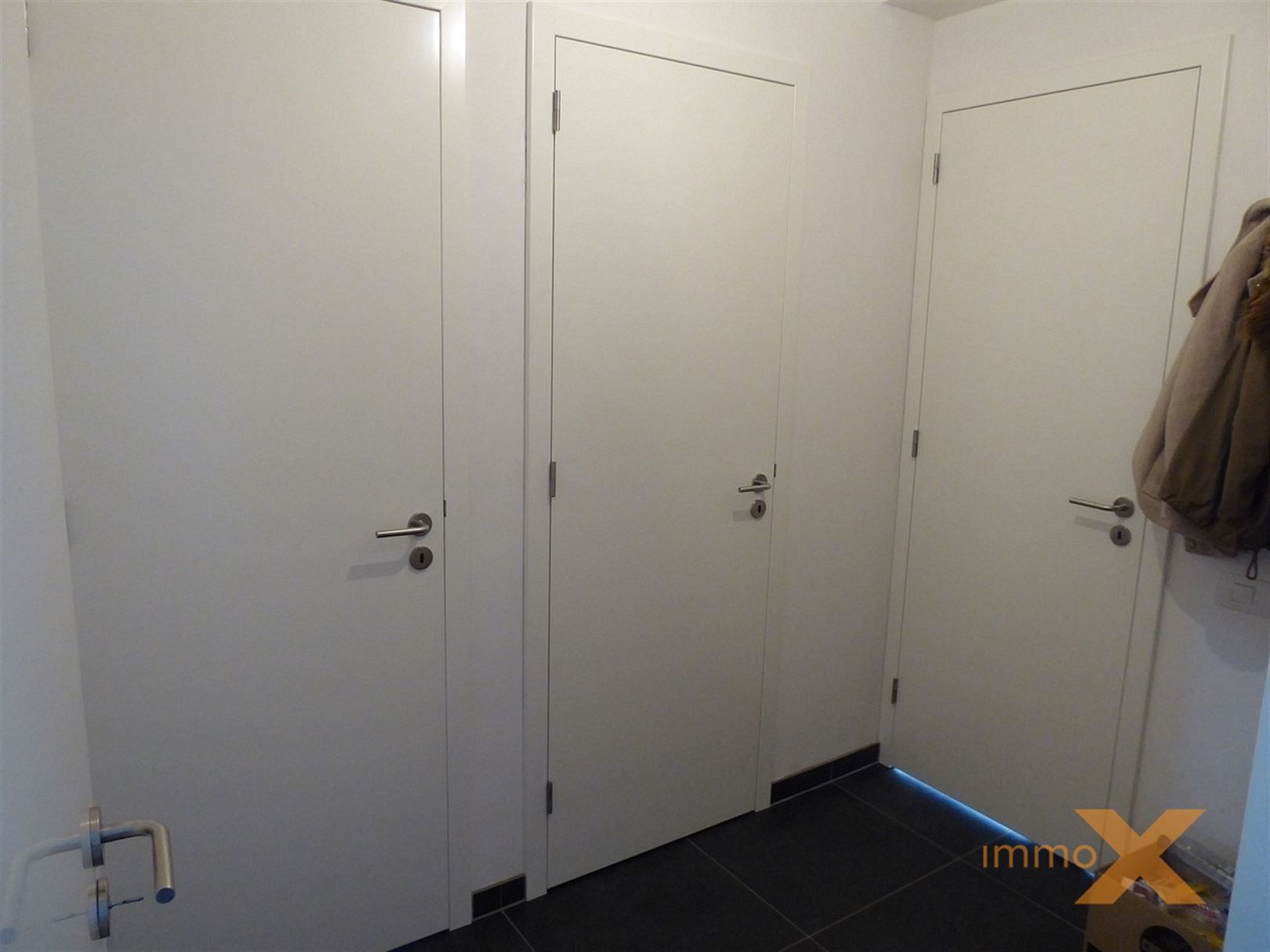 Lichtrijk appartement met prachtig waterzicht foto 47