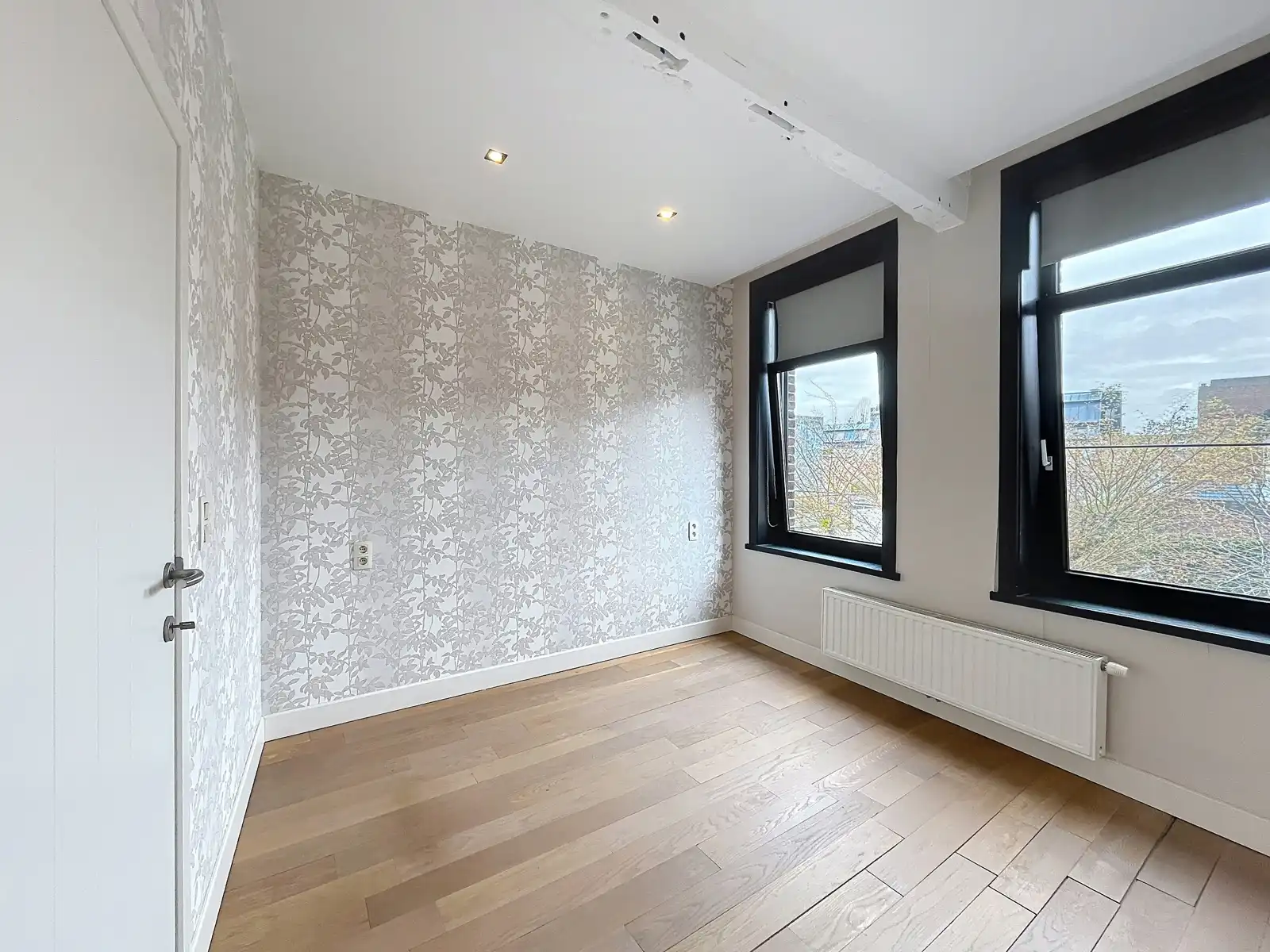 Authentieke woning met 2 slaapkamers in centrum Bree.  foto 13