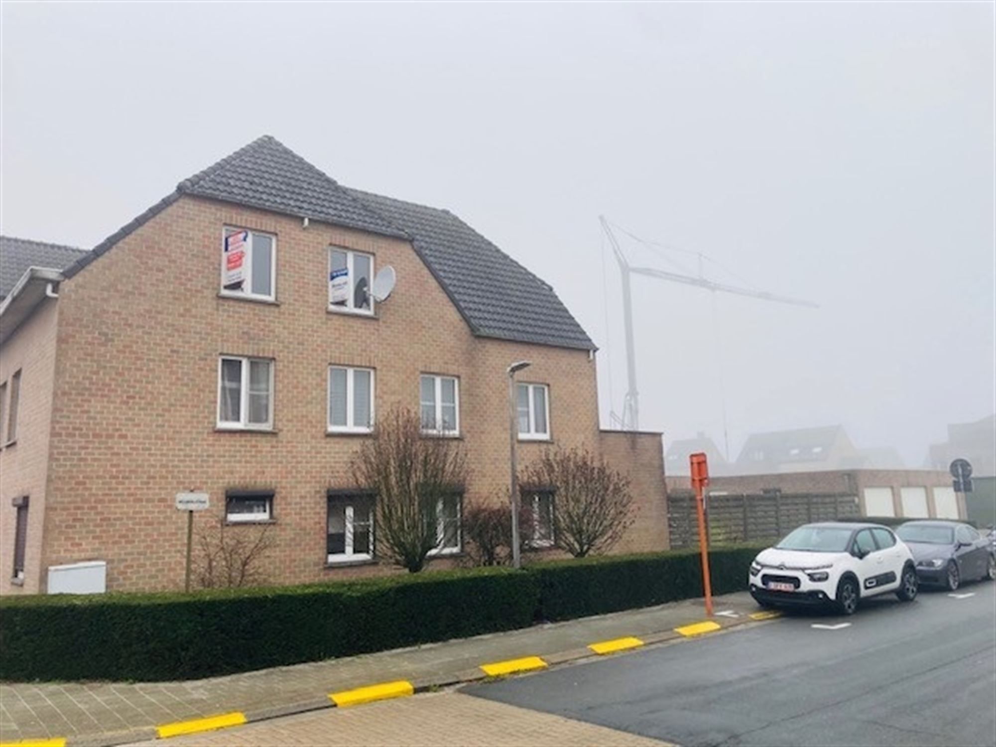 Instapklaar appartement met 2 slpks en garage in centrum  foto 2