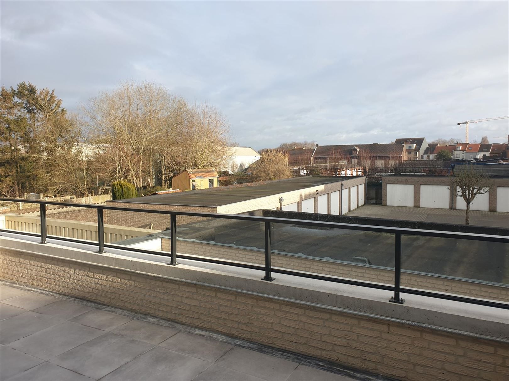 VOLLEDIG OPGESCHILDERD NIEUWBOUWAPPARTEMENT MET TWEE SLAAPKAMERS EN TWEE TERRASSEN foto 8