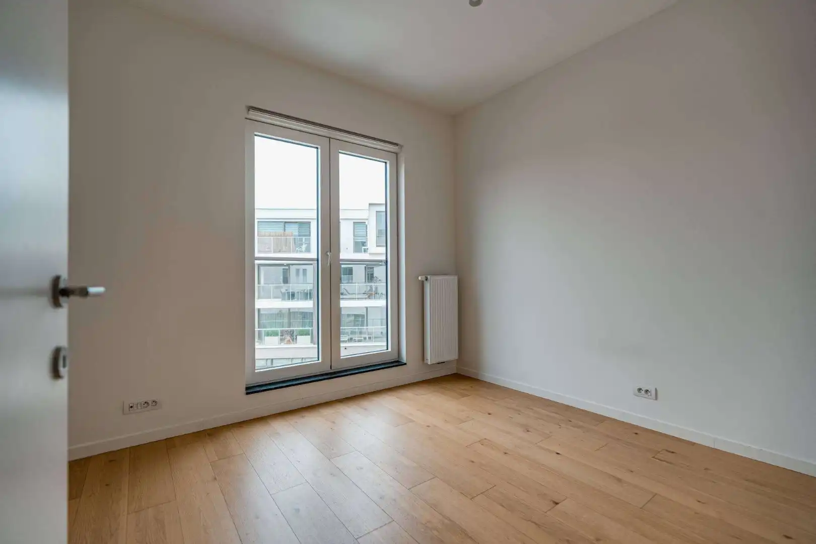 Recent appartement met EPC A op zeer centrale locatie in Sint-Michiels met 2 slaapkamers foto 13