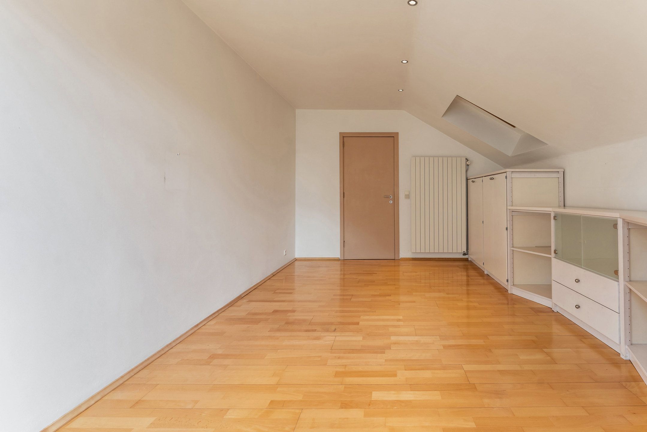 Vrijstaande woning met praktijkruimte te Zichen foto 24