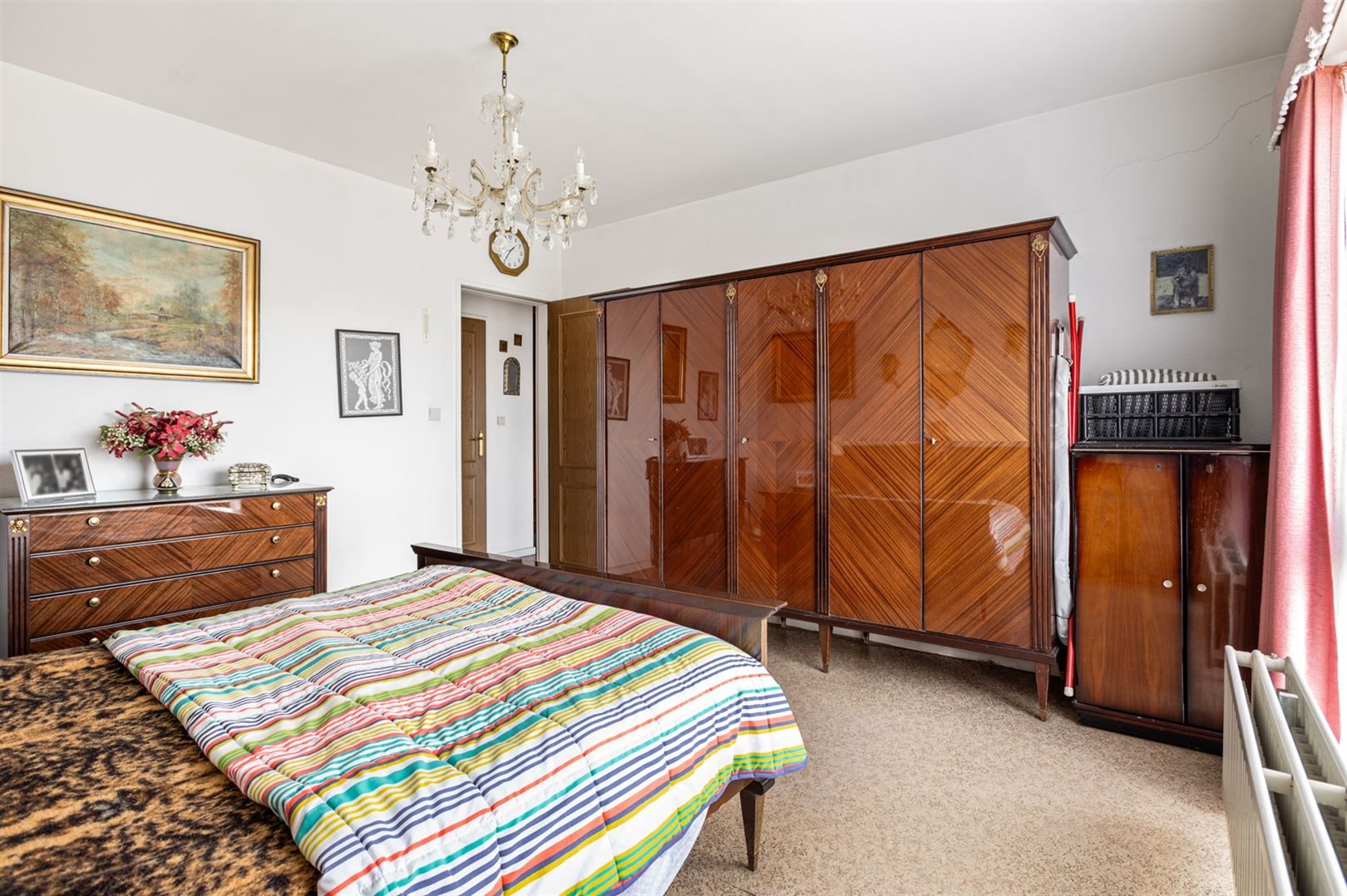 Ruim 3-slaapkamerappartement in Deurne-zuid foto 10