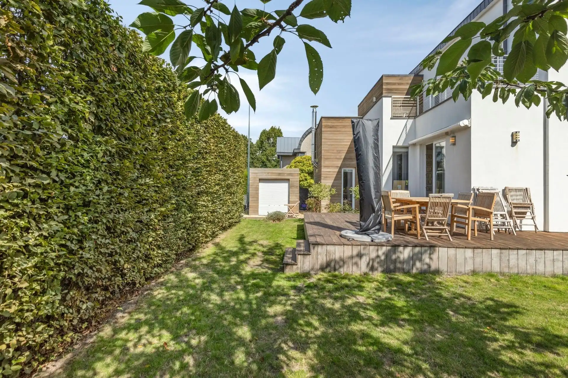 Volledig gerenoveerde serristenvilla foto 31