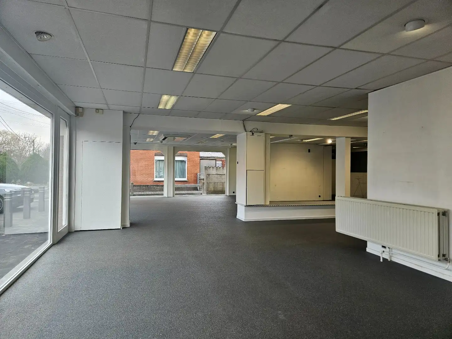Handelspand van 459m² met diverse mogelijkheden in Geel-Larum! foto 6