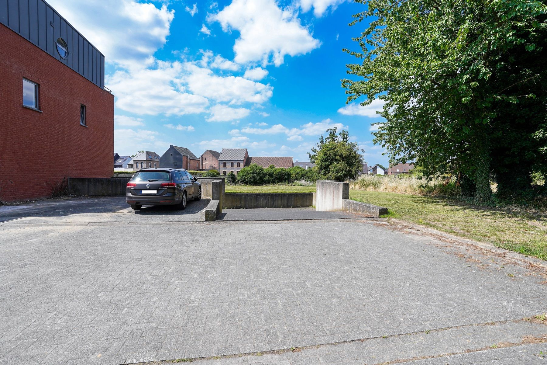 Ondergrondse autostaanplaats nabij centrum Londerzeel foto 4
