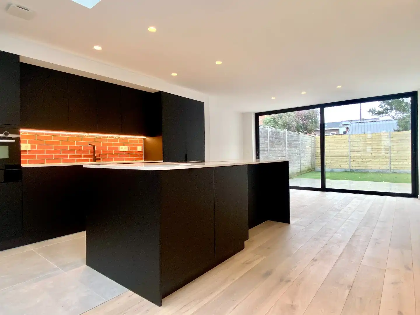 Knap gerenoveerde burgerwoning foto 3
