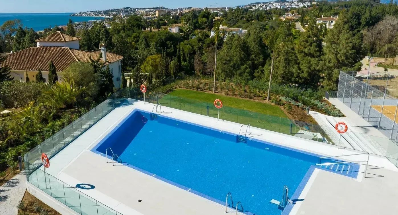 Leef het luxe leven aan de Costa del Sol – halfvrijstaande villa met zeezicht, wellness & topligging in Las Lagunas de Mijas foto 29