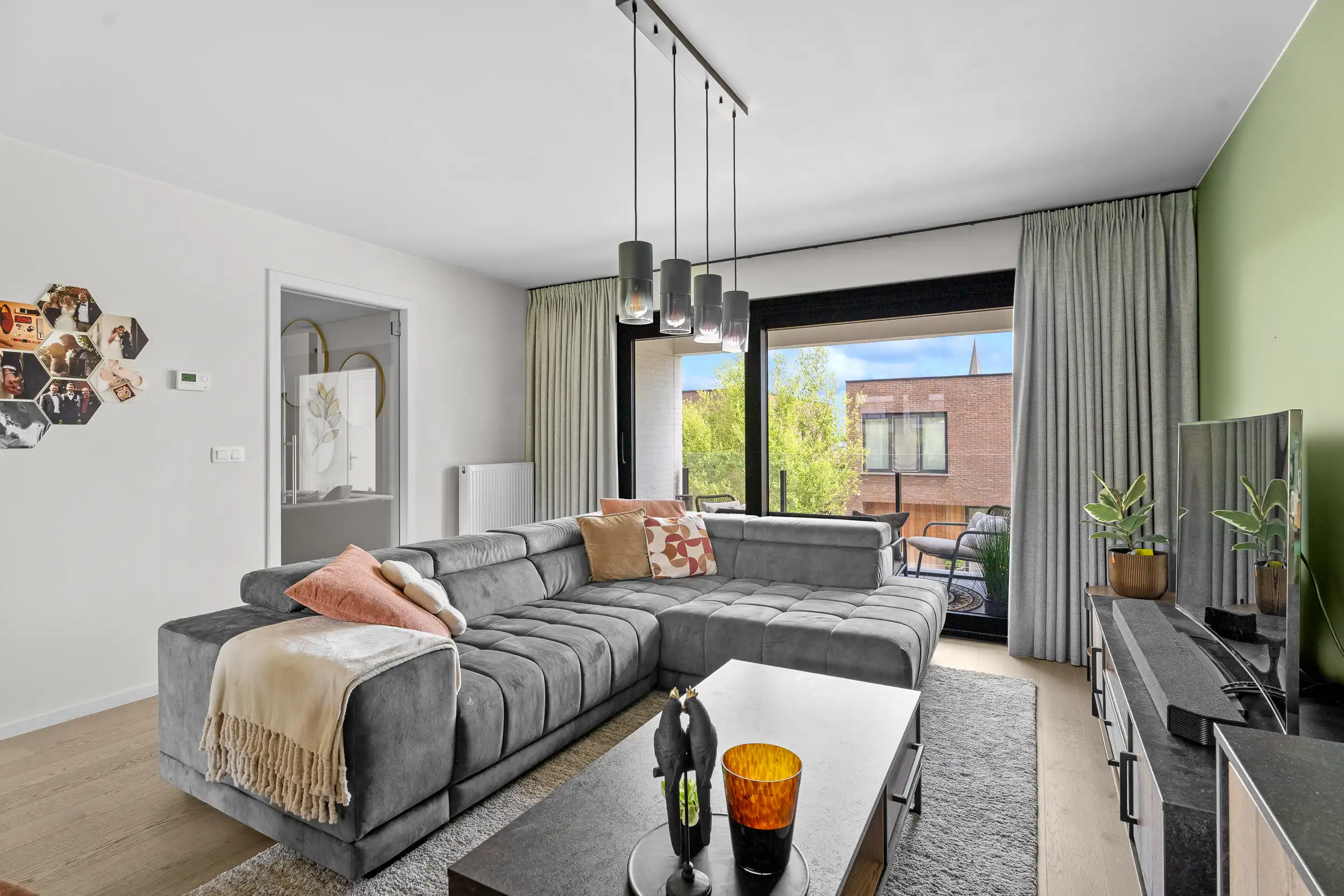 Zorgeloos genieten: Instapklaar 3-slpk appartement Kruisem foto 4