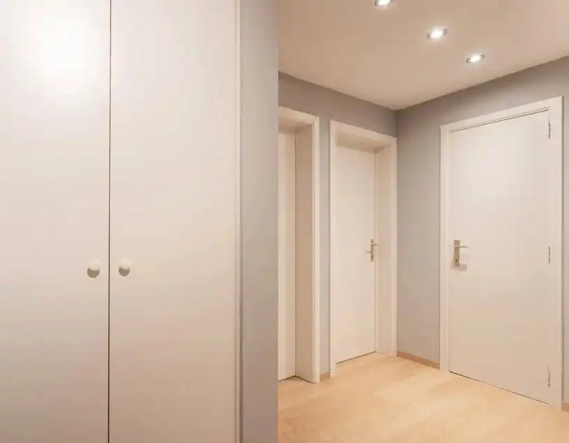 Appartement te huur in Halle met 2 slaapkamers foto 2