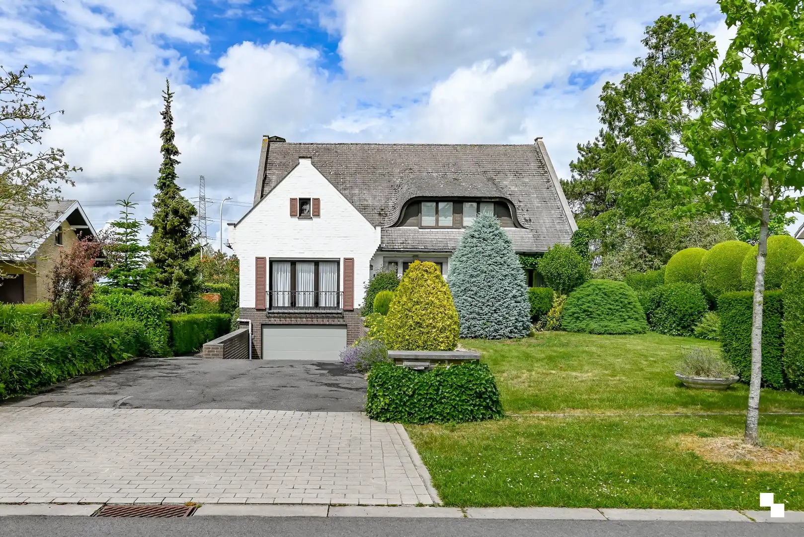 Idyllische villa op een riant perceel te Lendelede foto 28