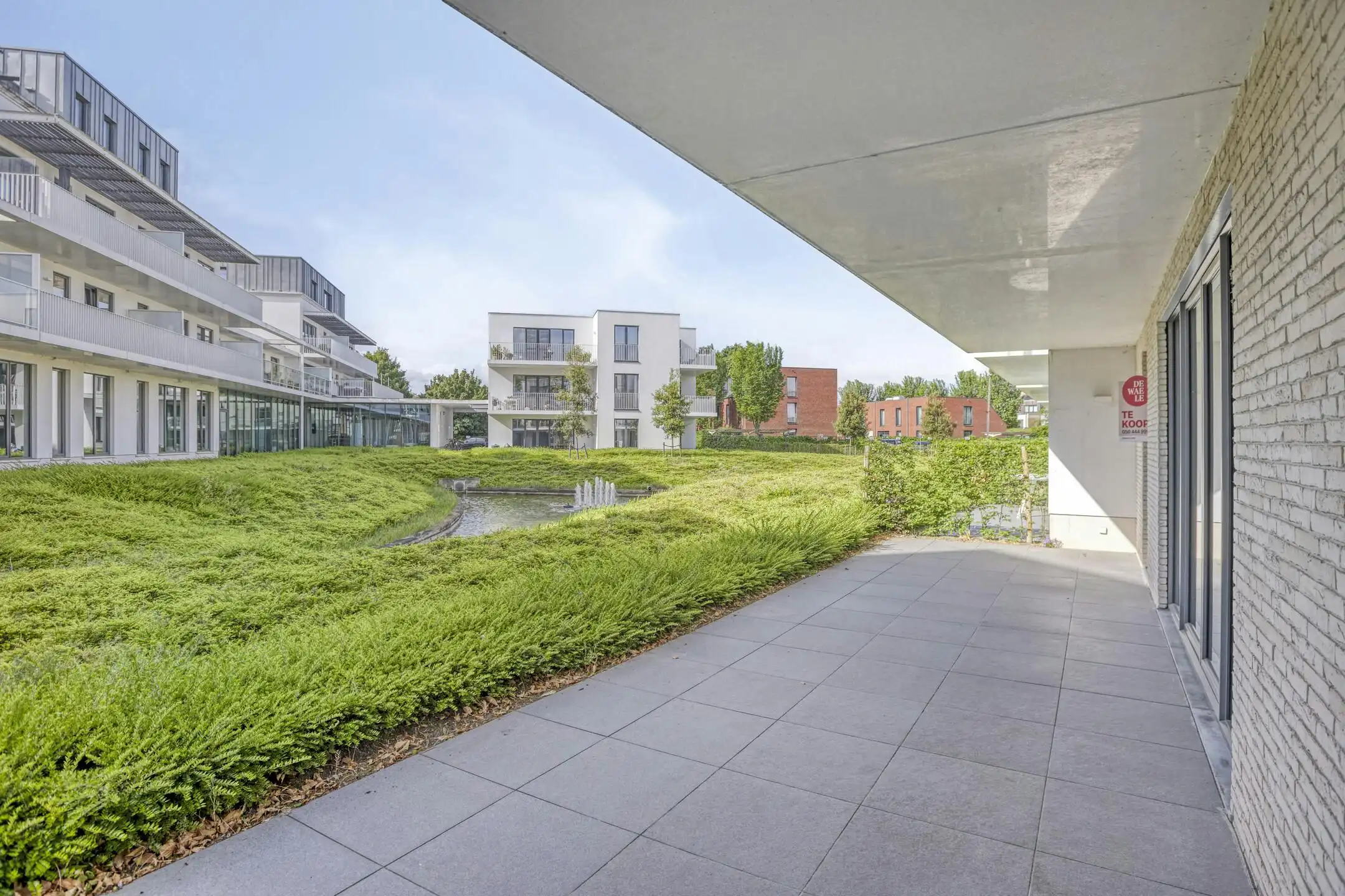 Appartement met staanplaats te koop in Sint-Michiels foto 4