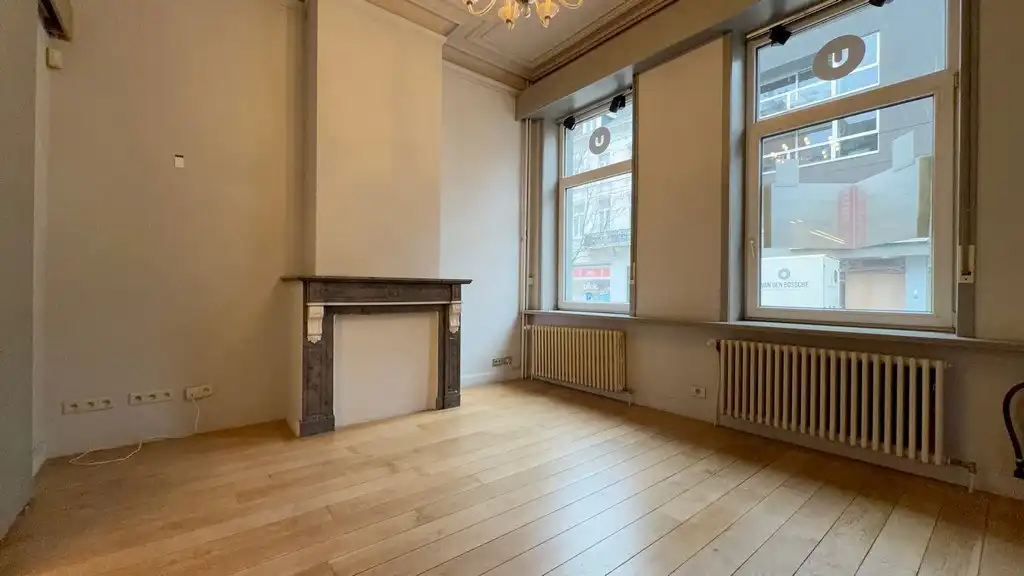 Kantoor te huur op wandelafstand van Sint-Pietersstation in Gent foto 2