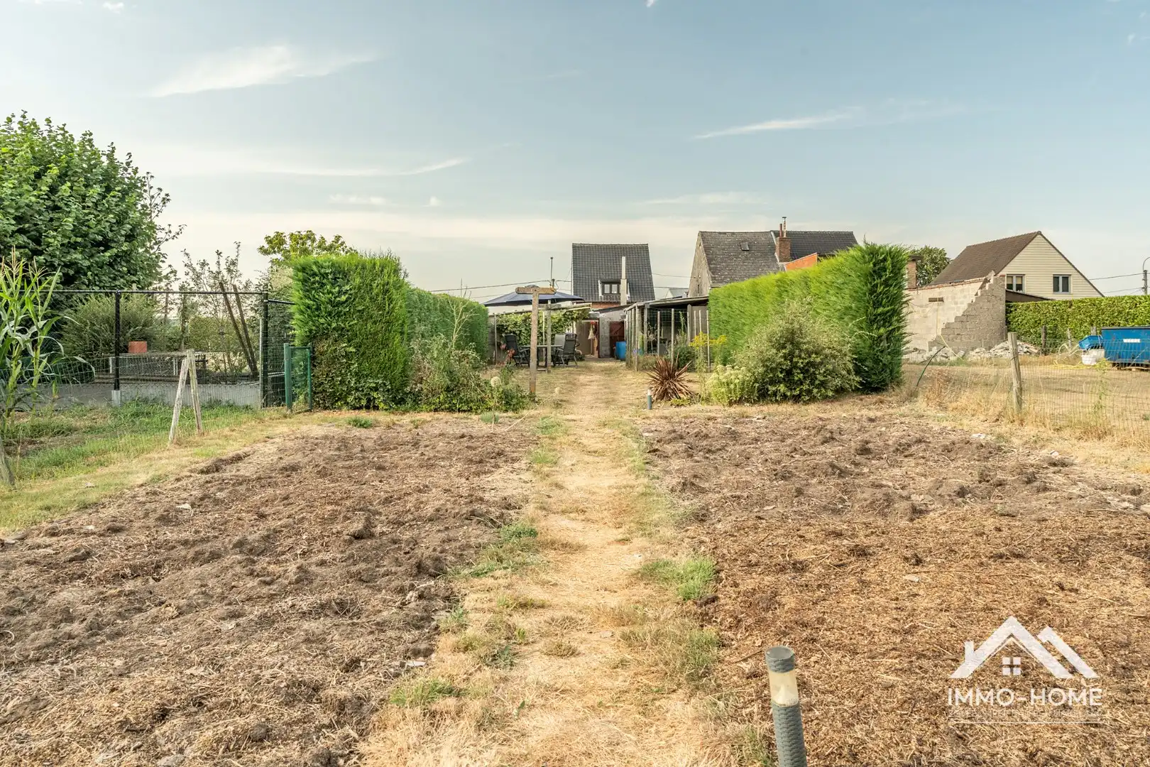 Vrijstaande woning in landelijke omgeving met veel potentieel!  foto 25