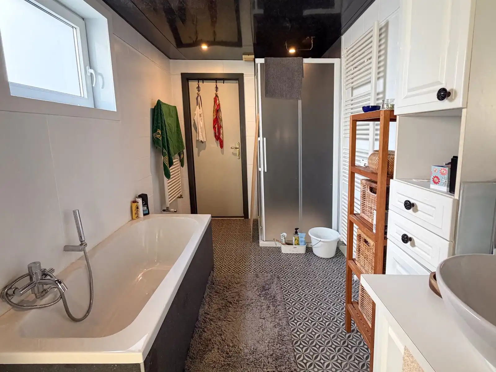 Sfeervolle woning, gelegen op korte afstand van het levendige centrum van Oostende! foto 10