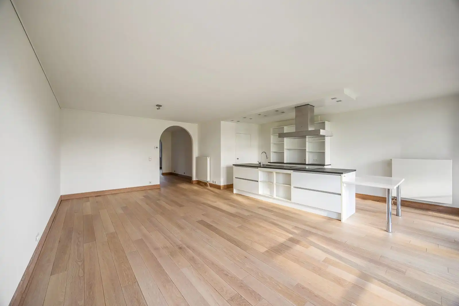 Modern appartement met uniek zicht op de golf van Brasschaat! foto 9