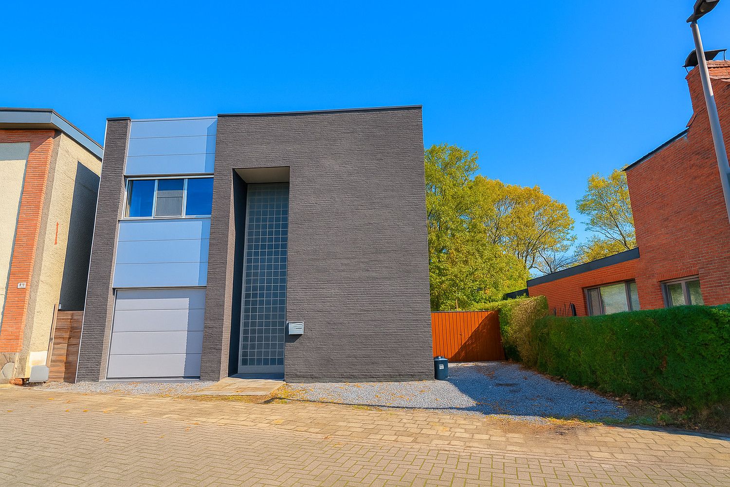 LUXUEUZE WONING MET 3 SLK, GARAGE EN TUIN foto 19