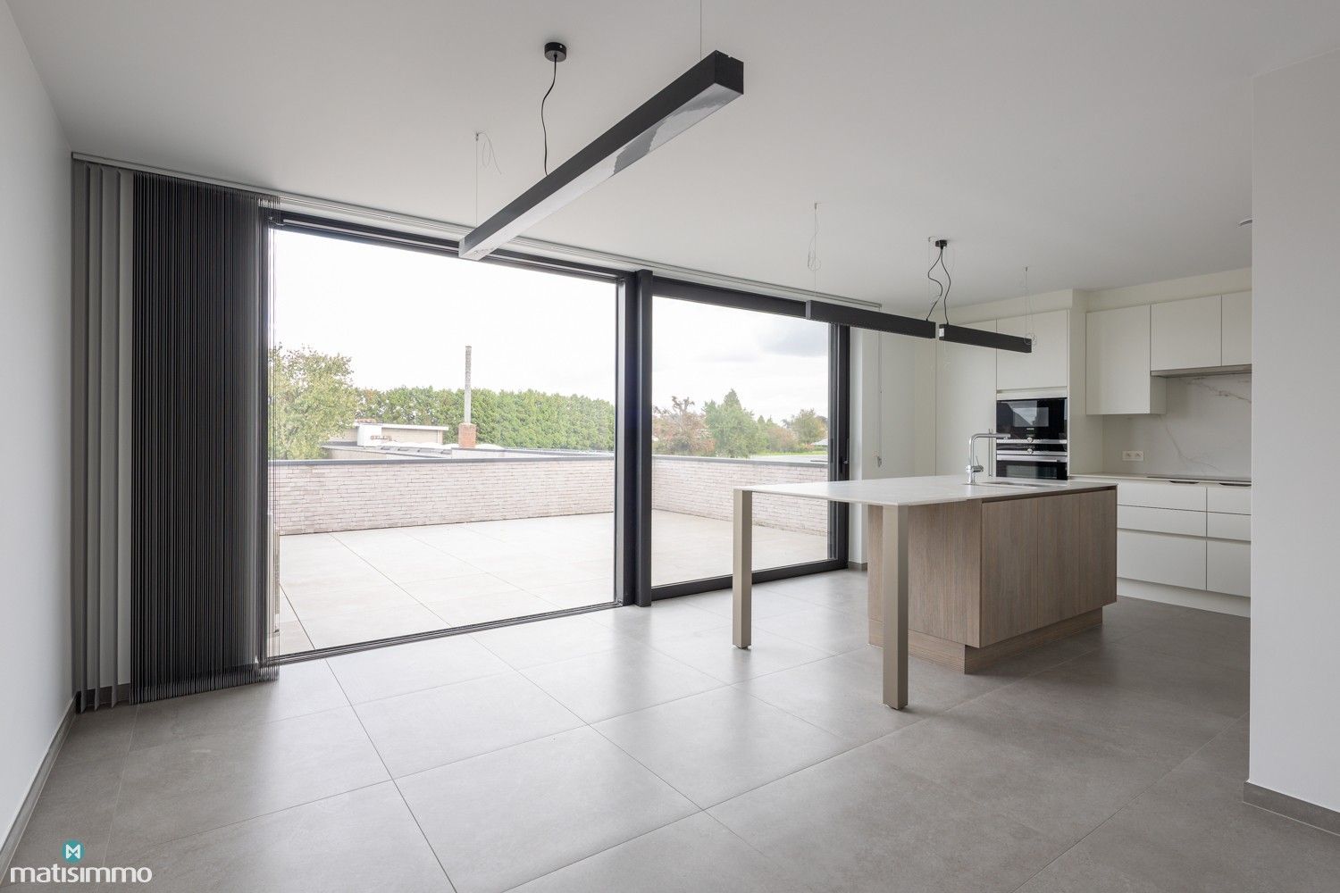 NIEUWBOUWDUPLEXAPPARTEMENT VOORZIEN VAN ALLE COMFORT MET DRIE SLAAPKAMERS TE MOPERTINGEN foto 9