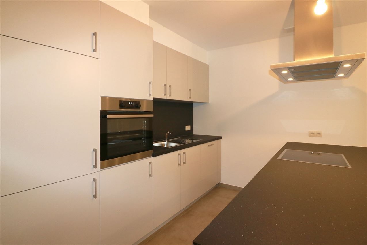 Nieuwbouw gelijkvloers appartement met tuintje foto 9
