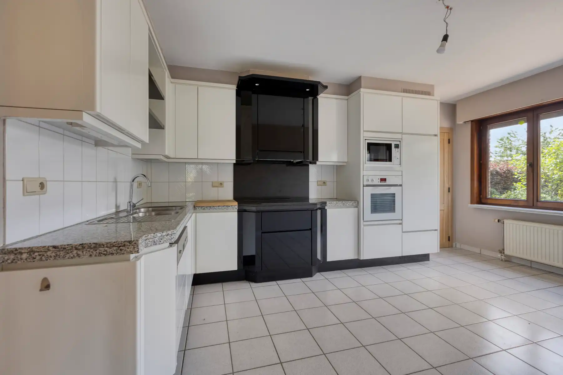 Villa met 4 slaapkamers op perceel van 14a 60ca.  foto 10