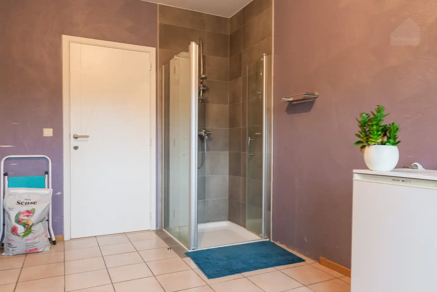 Vrijstaande gezinswoning met 4 slaapkamers op ruim 20 are grond foto 13
