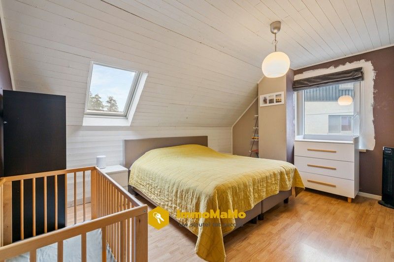 HUIS MET BUREAURUIMTE TE KOOP IN LOKEREN foto 18