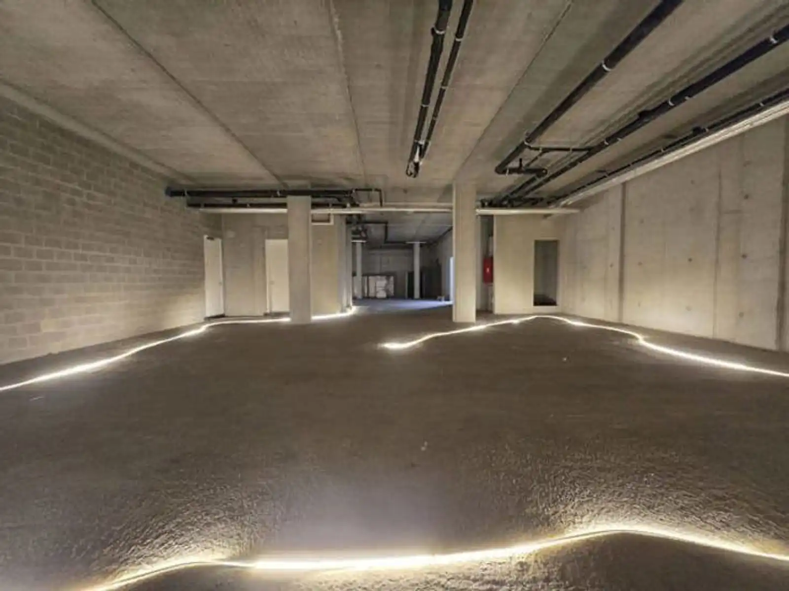 Nieuwbouw polyvalente ruimte 666 m² in Antwerpen foto 13