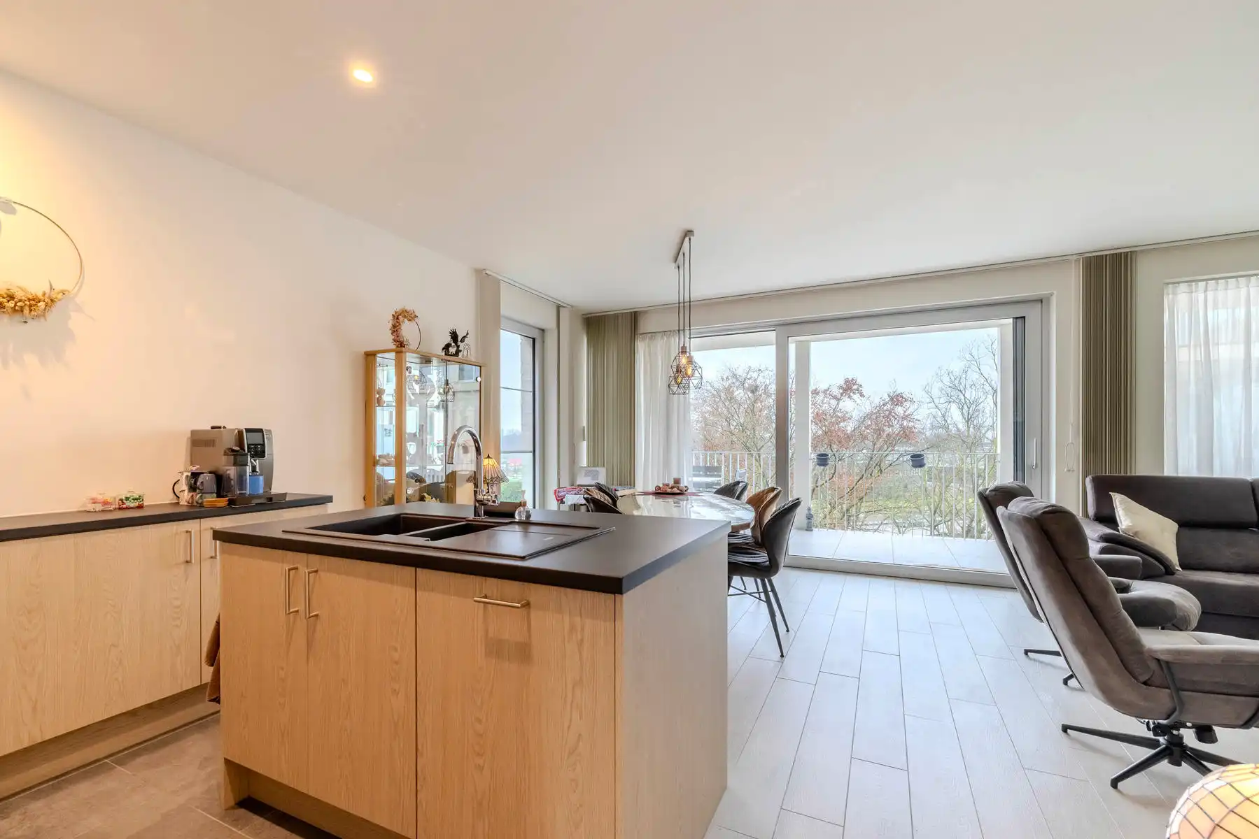 Appartement met 2 slpks, ruim terras en staanplaats te Herentals foto 8