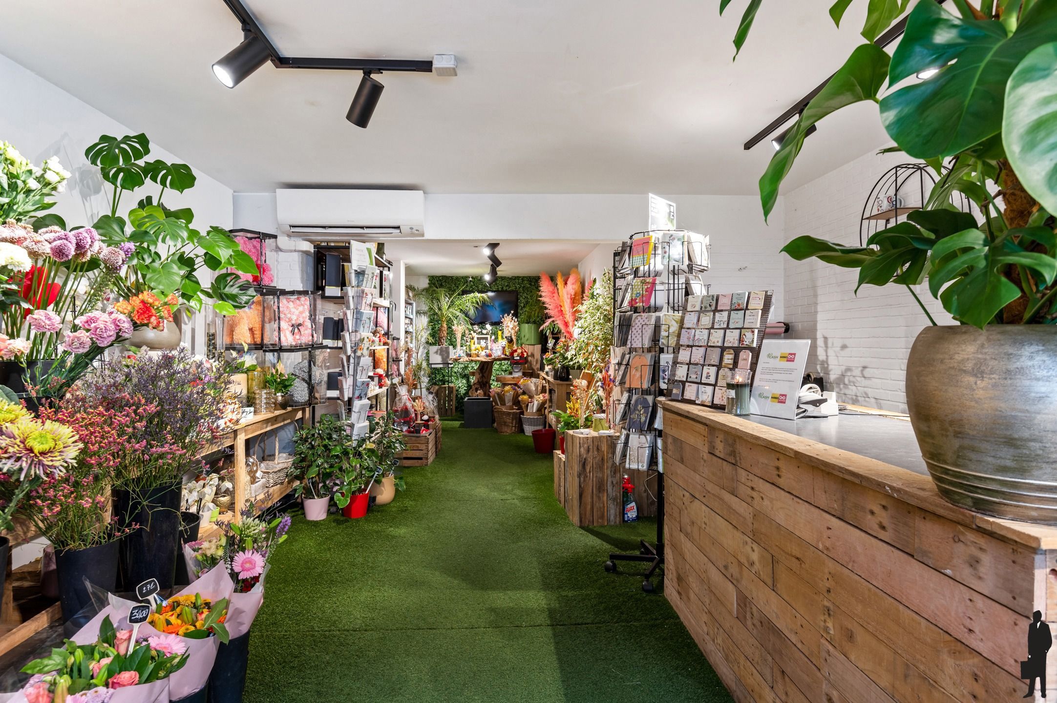 Commercieel gelijkvloers (ca. 79 m²) in hartje Kontich foto 4