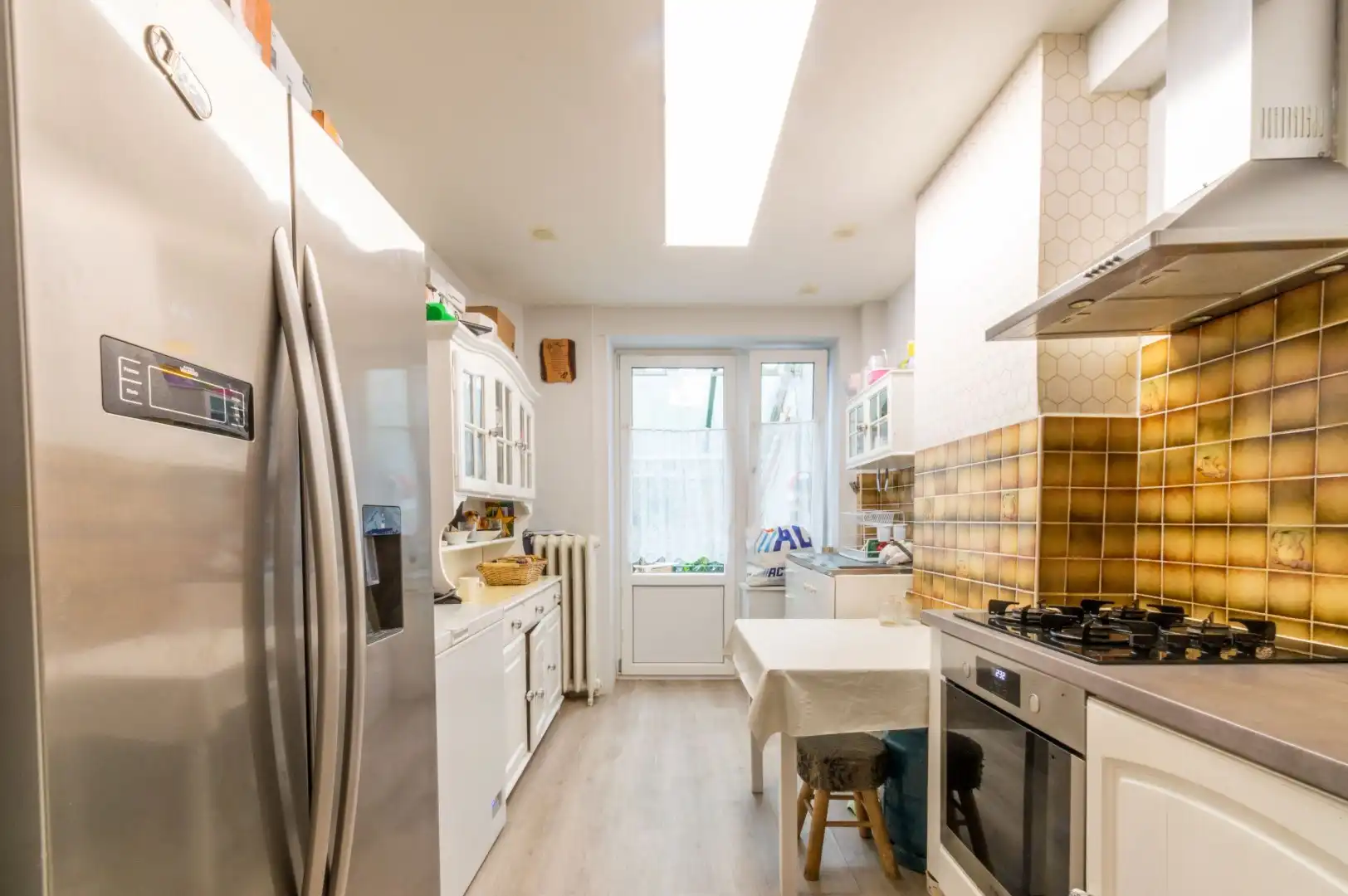 UITSTEKEND GELEGEN WONING (375M²)! foto 8