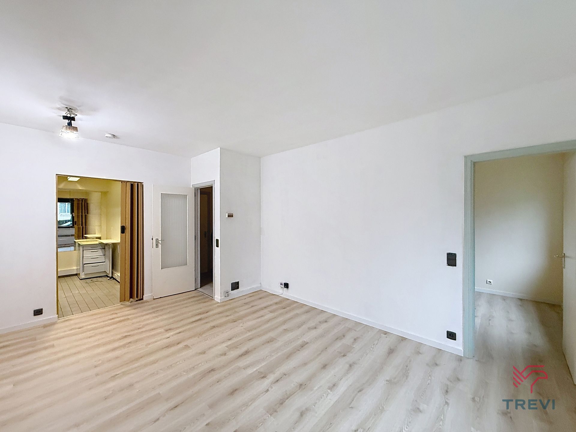 Appartement op de begane grond naast het Bos. foto 3