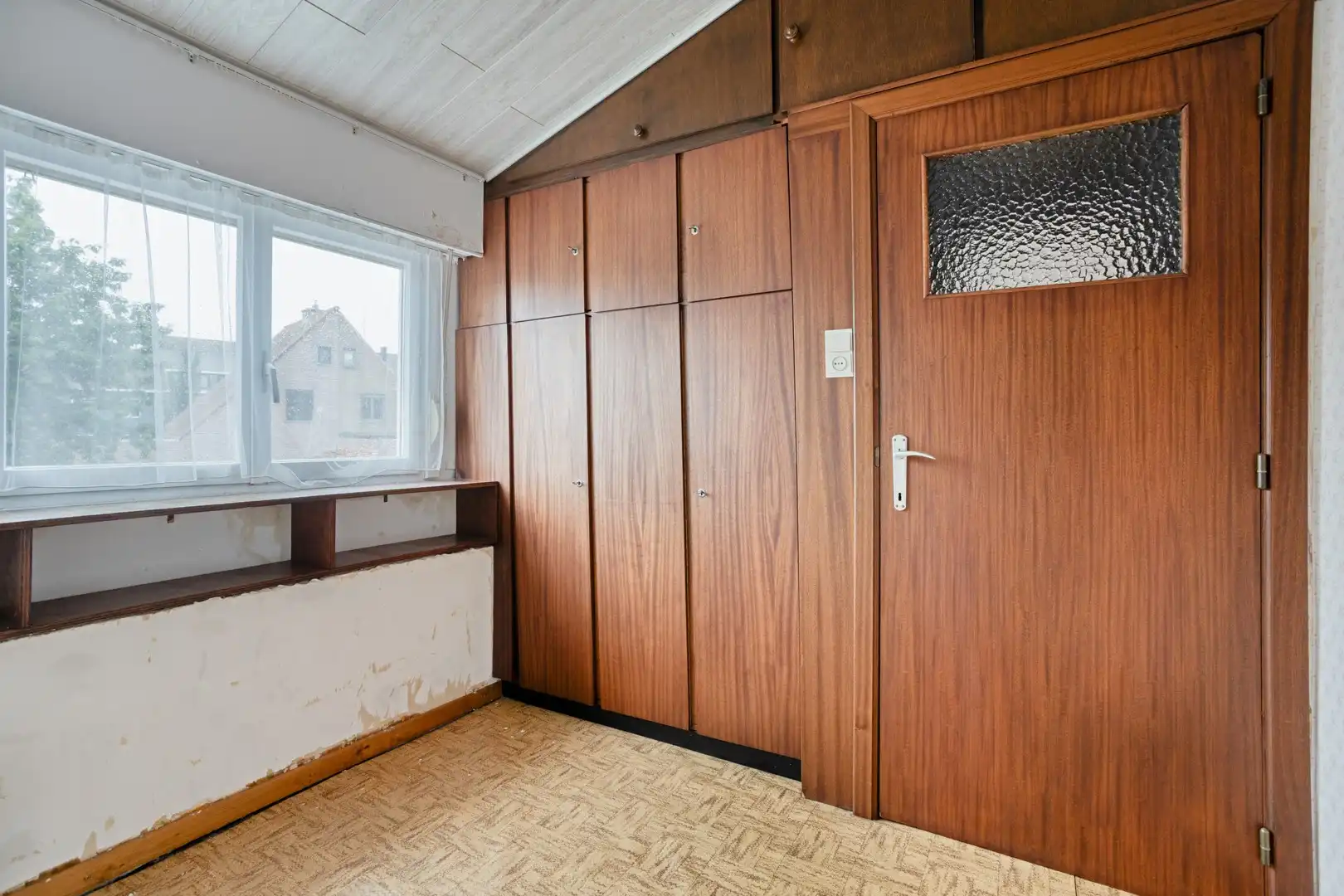Rustig gelegen renovatiewoning, met 4 slaapkamers en een bewoonbare oppervlakte van 164 m² foto 20