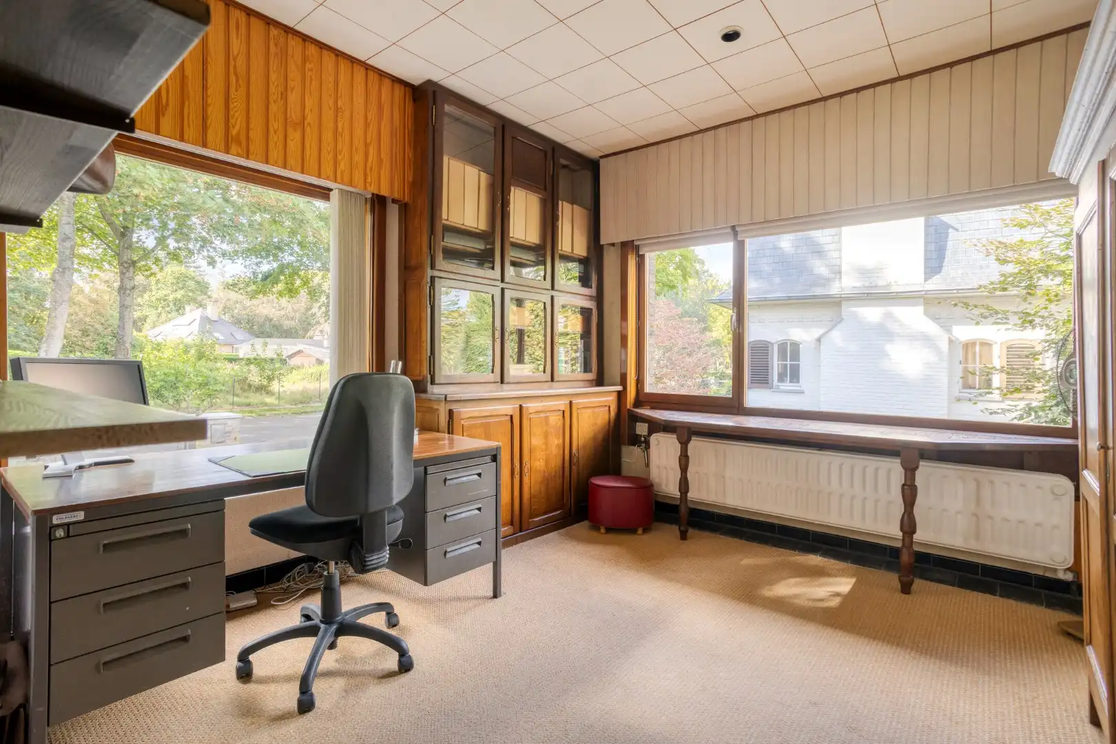 Woning met 3 slaapkamers  en een bureau gelegen in een doodlopende straat foto 13