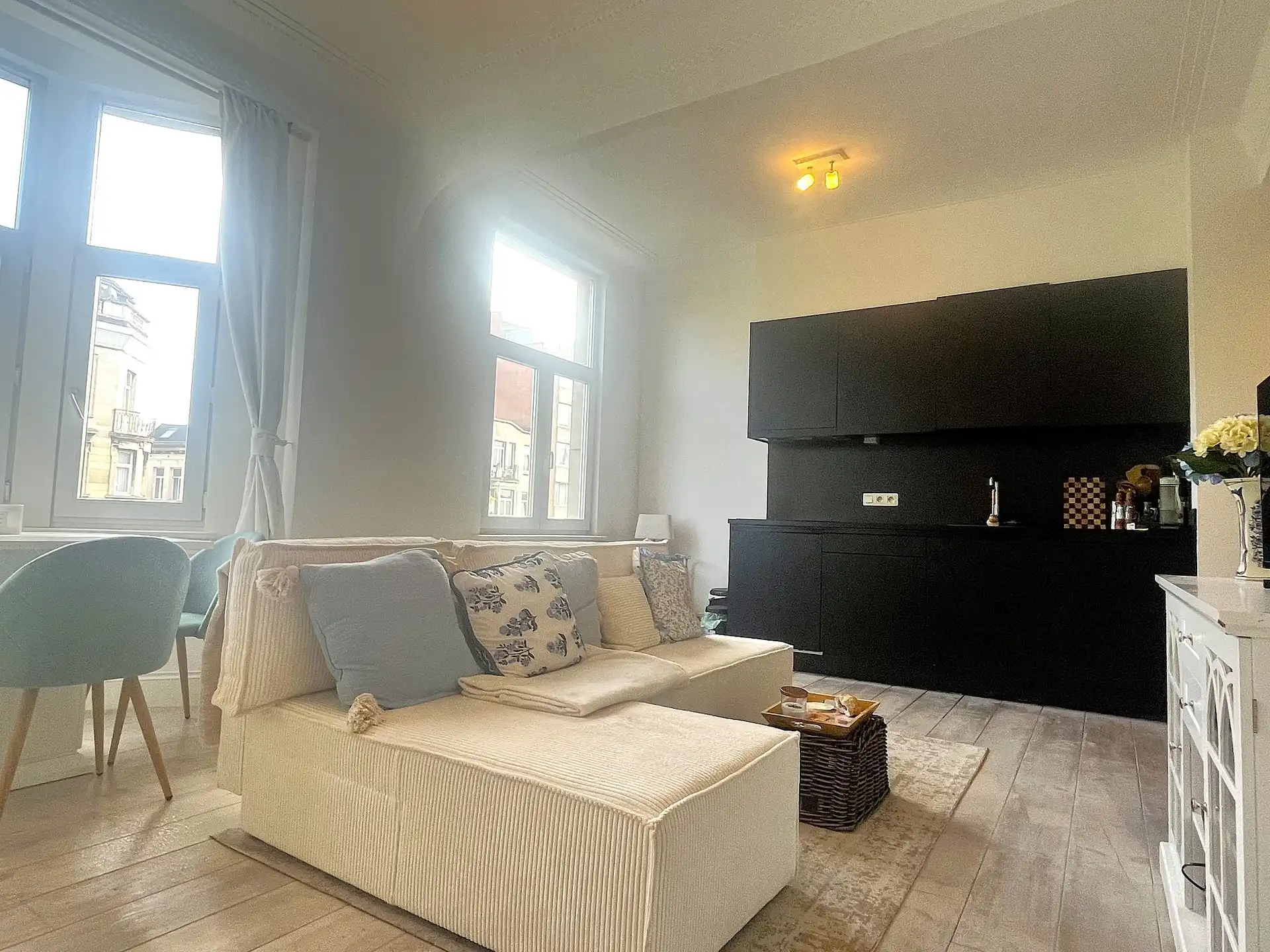 Instapklaar appartement met 1 slaapkamer en dakterras foto 2