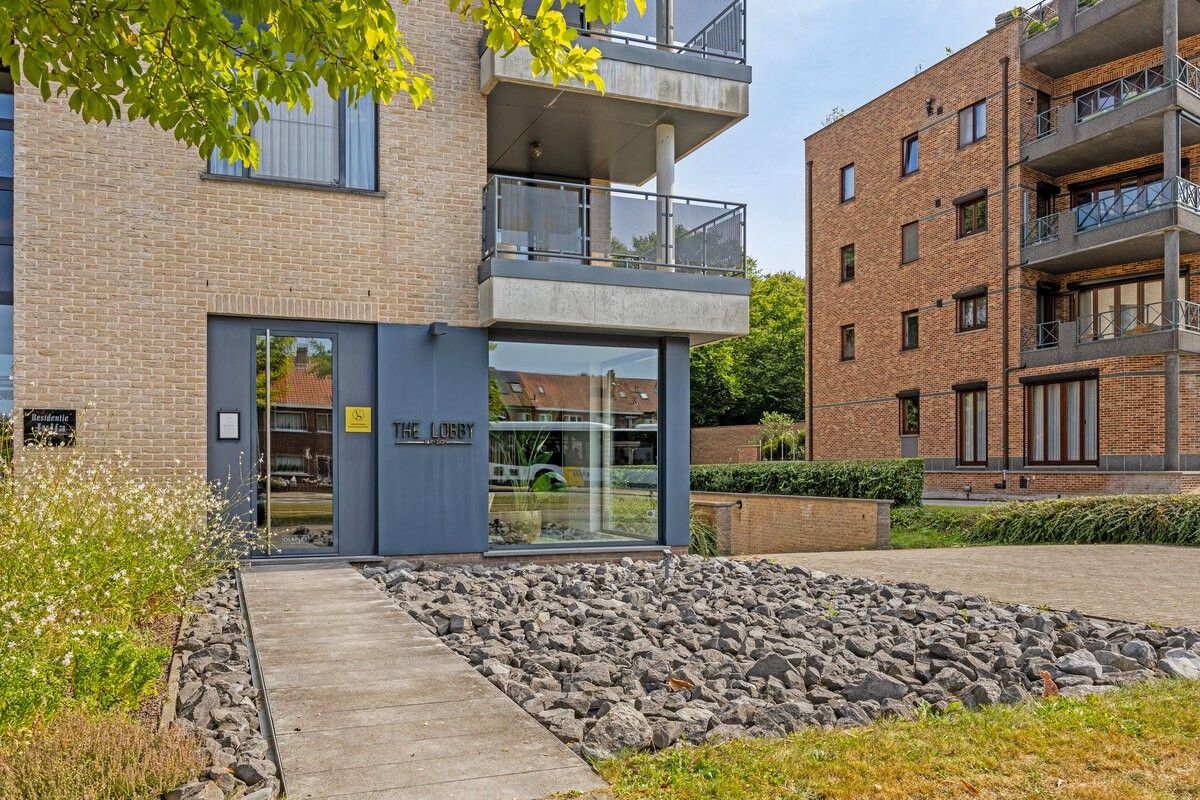 Prachtig ingerichte kapperszaak op een toplocatie aan de rand van het centrum van Genk! foto 3