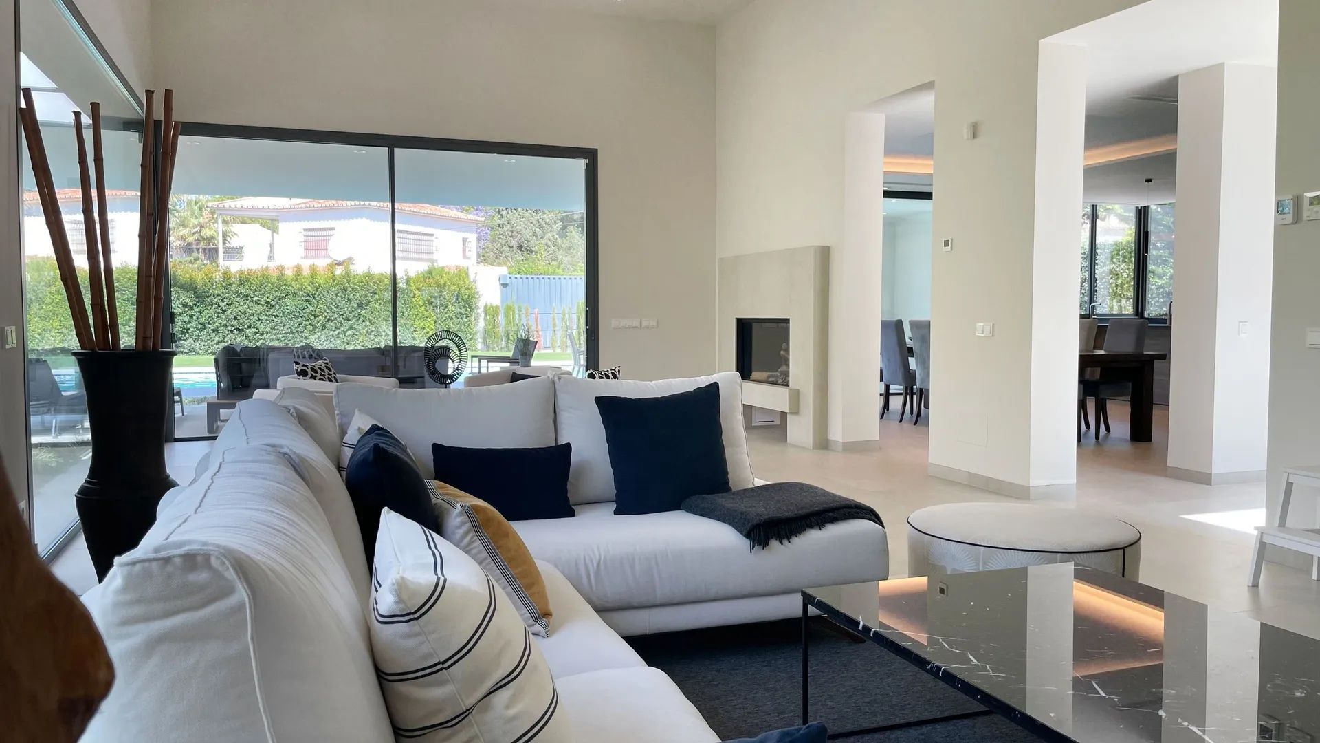 Modern meesterwerk in Nagüeles – waar luxe, ruimte en design samenkomen aan de Golden Mile van Marbella foto 6